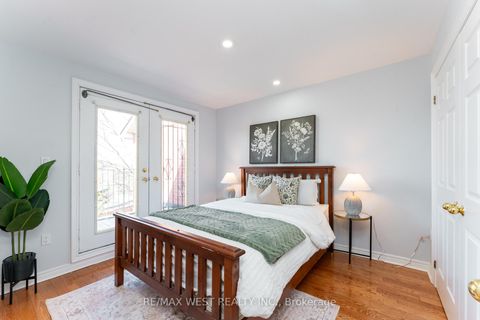 Photo 18 at 2 - 50 Markham Road, Scarborough Village, Toronto