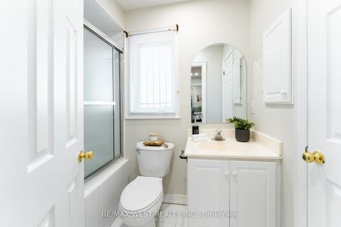 Photo 22 at 2 - 50 Markham Road, Scarborough Village, Toronto