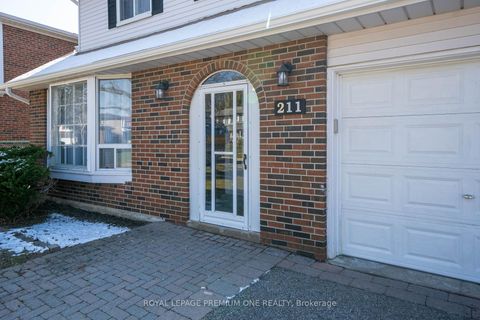 Photo 3 at 211 Chartland Boulevard S, Agincourt North, Toronto