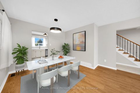 Photo 9 at 211 Chartland Boulevard S, Agincourt North, Toronto