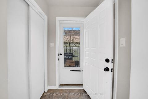 Photo 17 at 211 Chartland Boulevard S, Agincourt North, Toronto