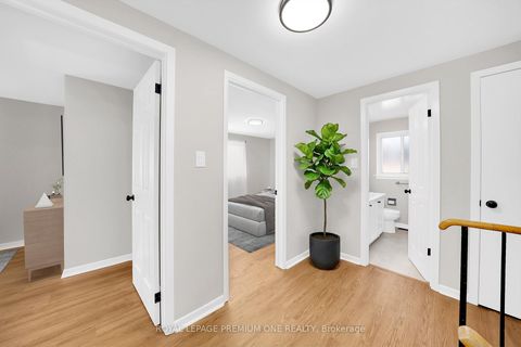 Photo 21 at 211 Chartland Boulevard S, Agincourt North, Toronto