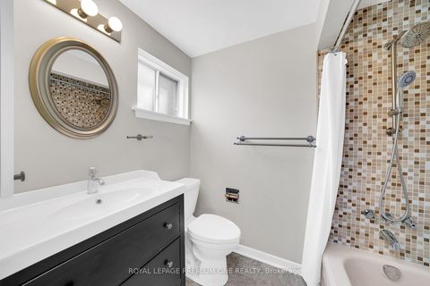 Photo 24 at 211 Chartland Boulevard S, Agincourt North, Toronto