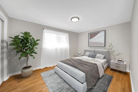 Photo 26 at 211 Chartland Boulevard S, Agincourt North, Toronto