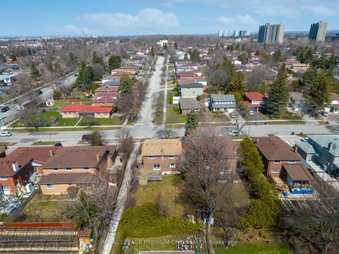Photo 34 at 211 Chartland Boulevard S, Agincourt North, Toronto