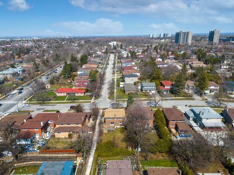 Photo 35 at 211 Chartland Boulevard S, Agincourt North, Toronto
