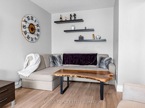 Photo 5 at 12 Sunset Place, Holly, Barrie