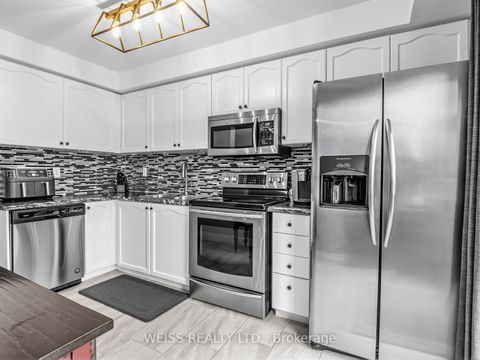 Photo 11 at 12 Sunset Place, Holly, Barrie