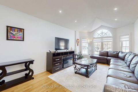 Photo 4 at 197 Mapleton Avenue, Holly, Barrie