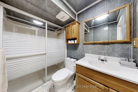 Photo 16 at 197 Mapleton Avenue, Holly, Barrie