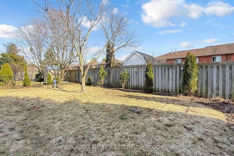 Photo 21 at 197 Mapleton Avenue, Holly, Barrie