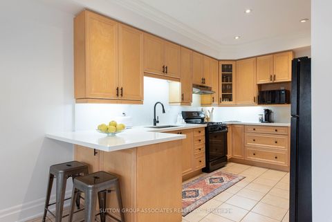 Photo 10 at 4 Coates Avenue, Oakwood Village, Toronto