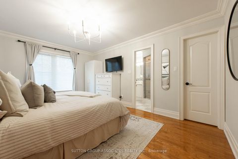 Photo 20 at 4 Coates Avenue, Oakwood Village, Toronto