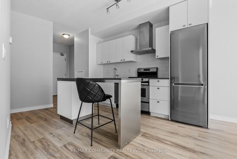 Photo 8 at 2408 - 51 East Liberty Street, Niagara, Toronto