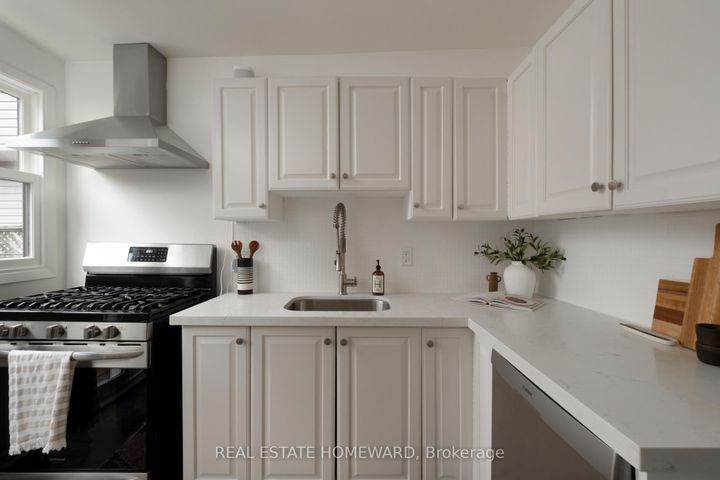 Photo 14 at 146 Gledhill Avenue, Lumsden, Toronto