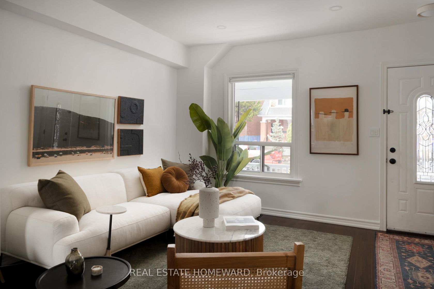 146 Gledhill Avenue, Lumsden, Toronto 2