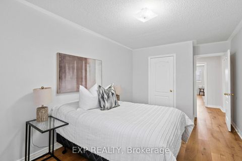 Photo 17 at 278 Williamson Road, Greensborough, Markham