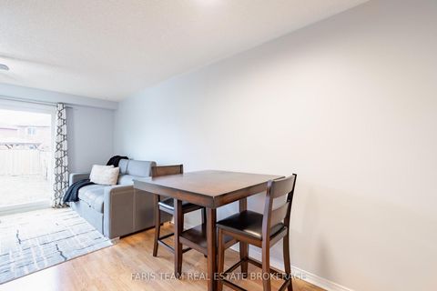 Photo 6 at 47 Bibby Court, Holly, Barrie