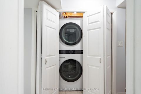 Photo 17 at 47 Bibby Court, Holly, Barrie