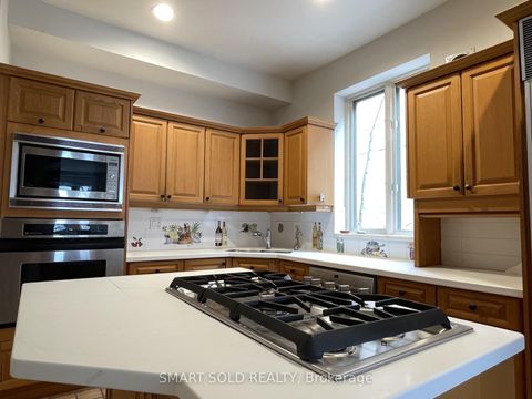 Photo 9 at 42 Amelia Street, South St. James Town, Toronto