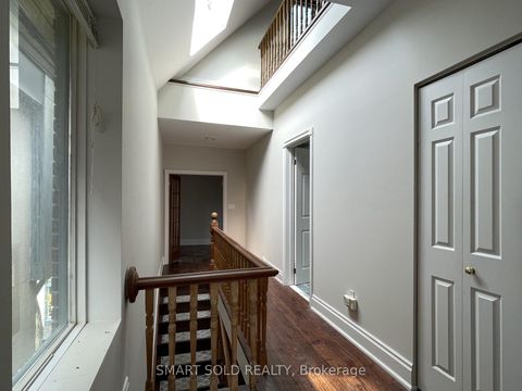 Photo 11 at 42 Amelia Street, South St. James Town, Toronto