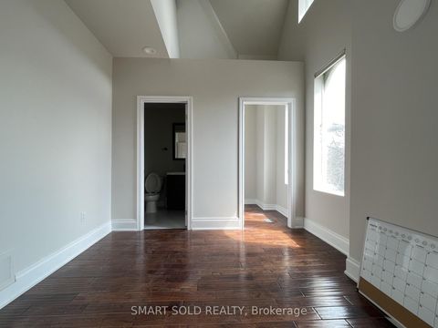 Photo 13 at 42 Amelia Street, South St. James Town, Toronto