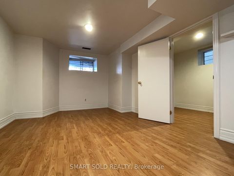 Photo 25 at 42 Amelia Street, South St. James Town, Toronto