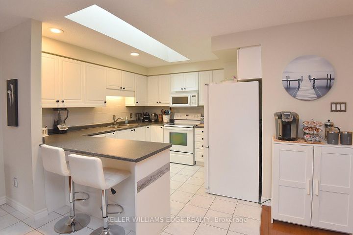 Photo 16 at 8 - 20 Meadowlands Boulevard, Meadowlands, Hamilton