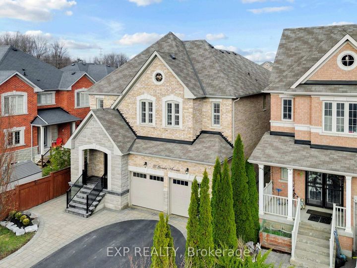 Photo 4 at 33 Gambit Avenue, Vellore Village, Vaughan