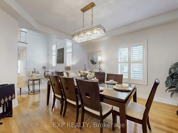 Photo 11 at 33 Gambit Avenue, Vellore Village, Vaughan