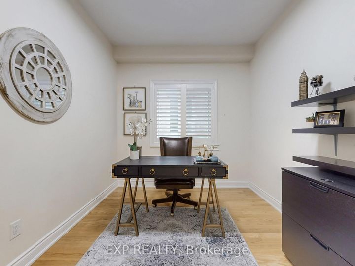 Photo 15 at 33 Gambit Avenue, Vellore Village, Vaughan