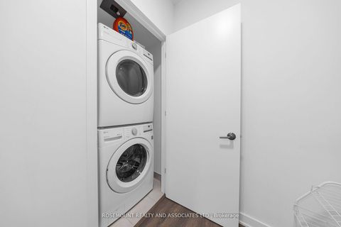 Photo 11 at 102 - 35 Tubman Avenue, Regent Park, Toronto