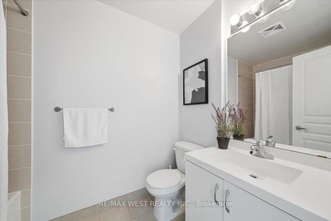 Photo 14 at 3302 - 2240 Lake Shore Boulevard W, Mimico, Toronto