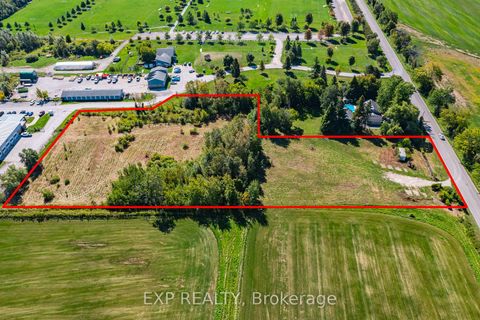 Photo 1 at 26839 Civic Centre Road, Historic Lakeshore Communities, Georgina