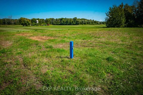 Photo 15 at 26839 Civic Centre Road, Historic Lakeshore Communities, Georgina