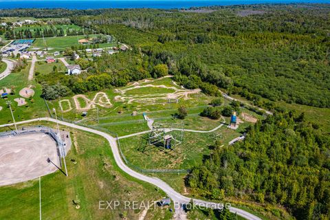 Photo 22 at 26839 Civic Centre Road, Historic Lakeshore Communities, Georgina