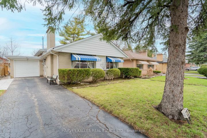 Photo 0 at 21 Barford Road, Kipling, Toronto