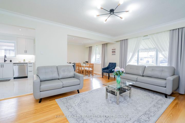 Photo 6 at 21 Barford Road, Kipling, Toronto