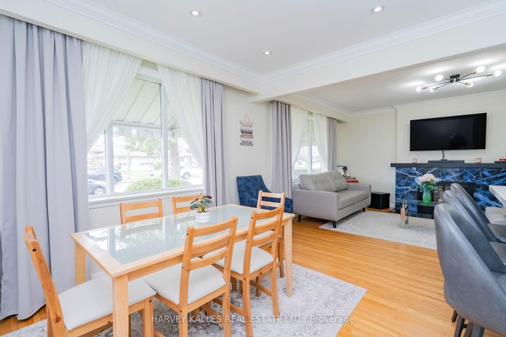 Photo 9 at 21 Barford Road, Kipling, Toronto