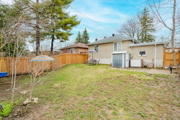 Photo 31 at 21 Barford Road, Kipling, Toronto