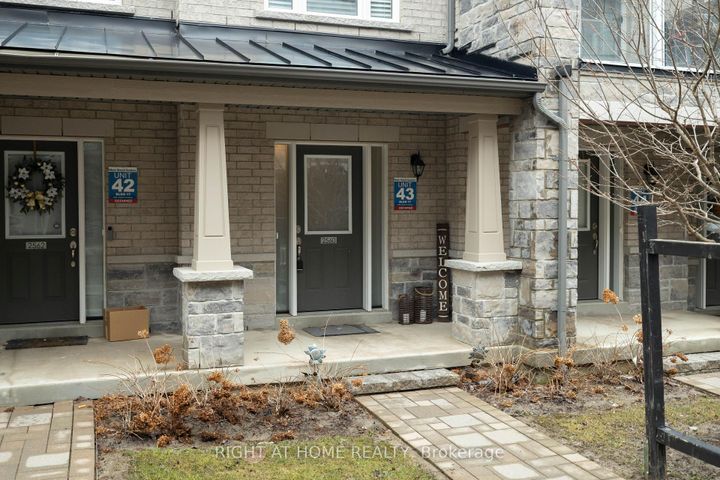 Photo 1 at 2560 Ladyfern Crossing, Duffin Heights, Pickering