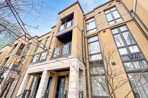 Photo 6 at 79 - 23 Eldora Avenue, Newtonbrook West, Toronto