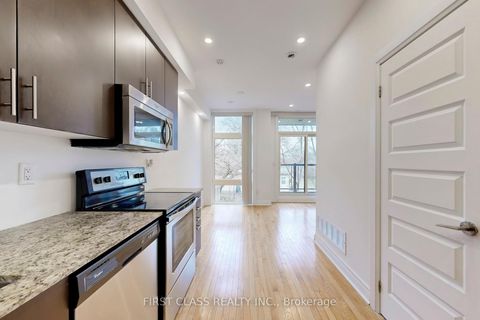 Photo 18 at 79 - 23 Eldora Avenue, Newtonbrook West, Toronto