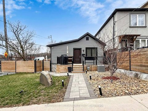 Photo 0 at 534 Silverthorn Avenue, Eglinton West, Toronto