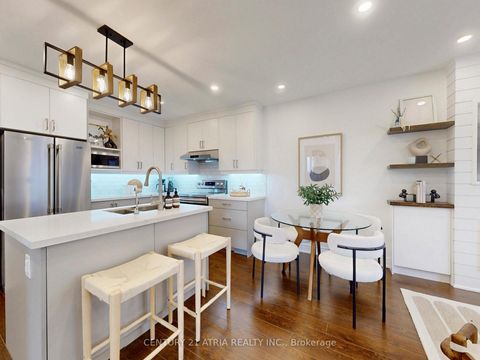 Photo 15 at 534 Silverthorn Avenue, Eglinton West, Toronto