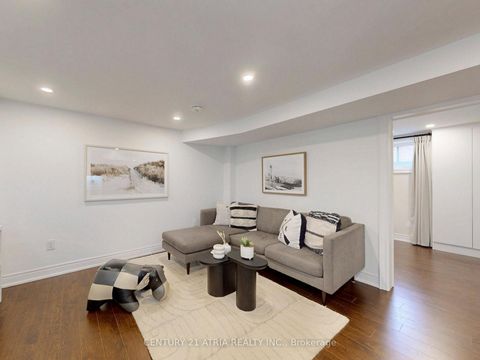 Photo 30 at 534 Silverthorn Avenue, Eglinton West, Toronto