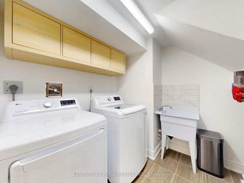 Photo 43 at 534 Silverthorn Avenue, Eglinton West, Toronto