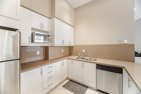 Photo 29 at 212 - 2396 Major Mackenzie Drive, Maple, Vaughan