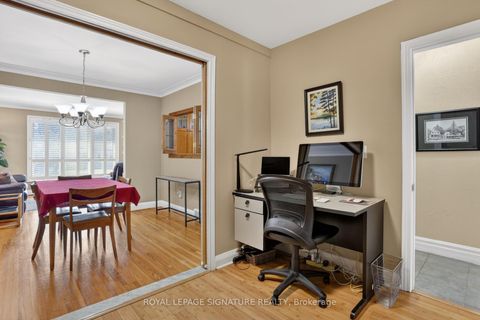 Photo 9 at 104 Ferris Road, Parkview, Toronto