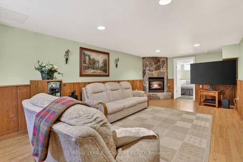 Photo 23 at 104 Ferris Road, Parkview, Toronto